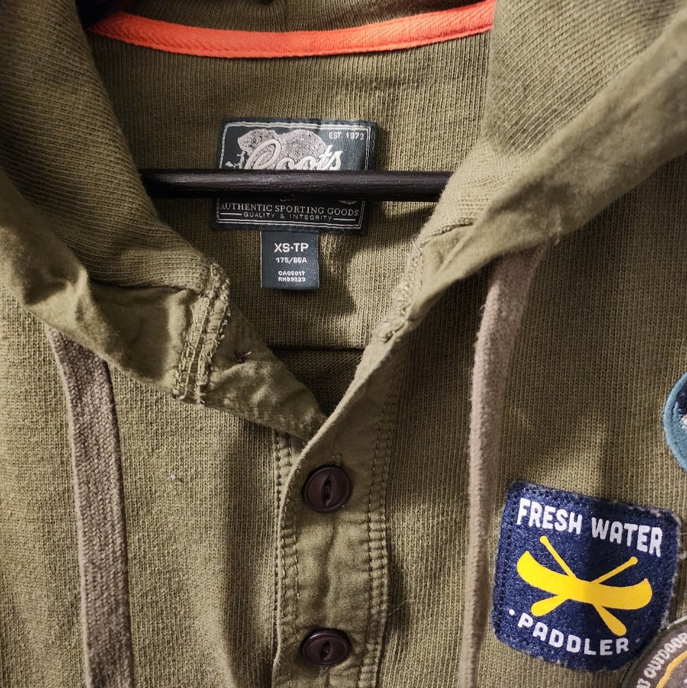 🇨🇦 Roots Men's Camp Henley Hoodie With Patches Olive Green Size XS - Picture 3 of 9